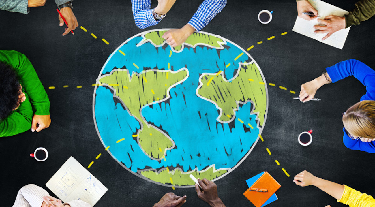 Voluntários em sala de aula